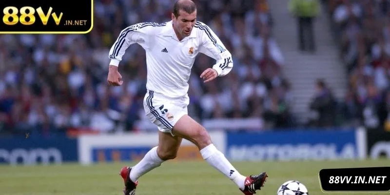 tien-ve-hay-nhat-the-gioi-kiem-soat-va-giu-can-bang-tran-dau